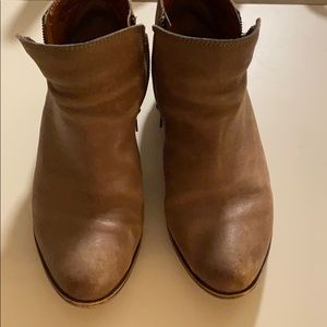 Lucky Brand Basel Bootie Boots Leather Taupe 9.5w